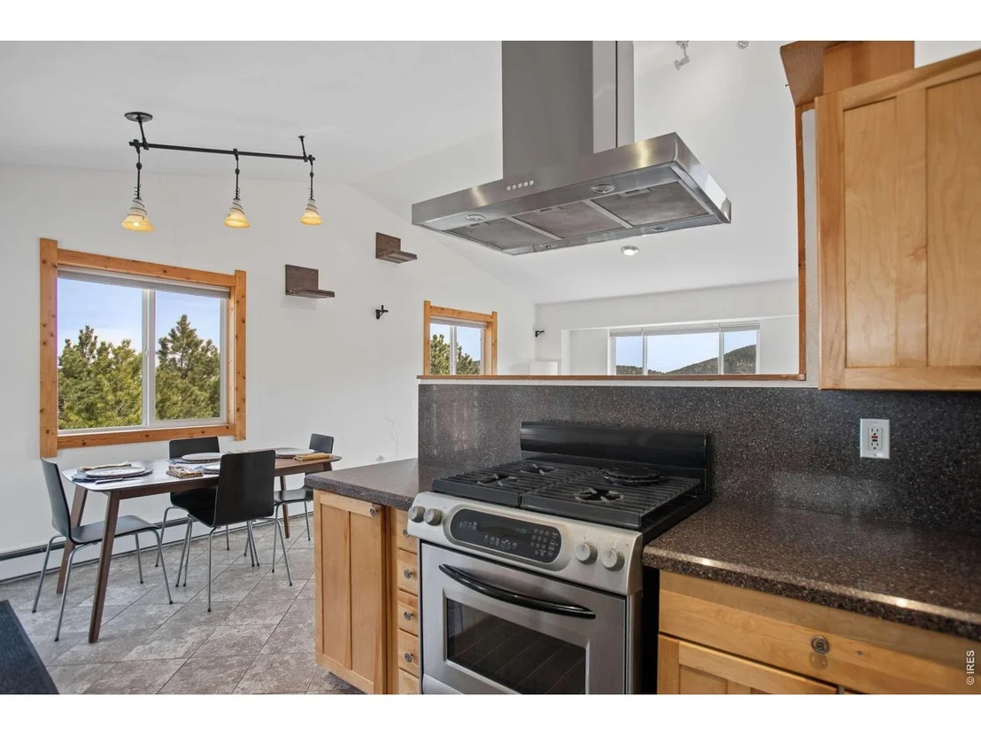 Photo of 11150 Circle Dr
