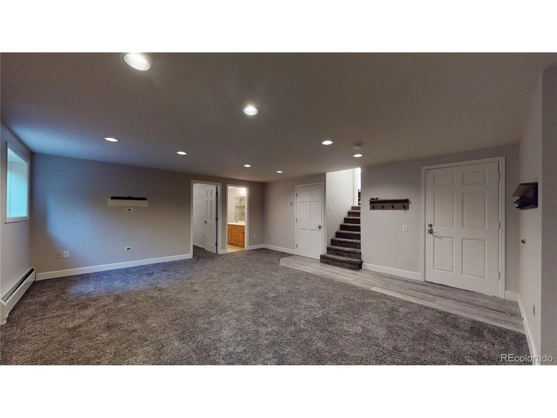 Photo of 5639 Willow Springs Dr