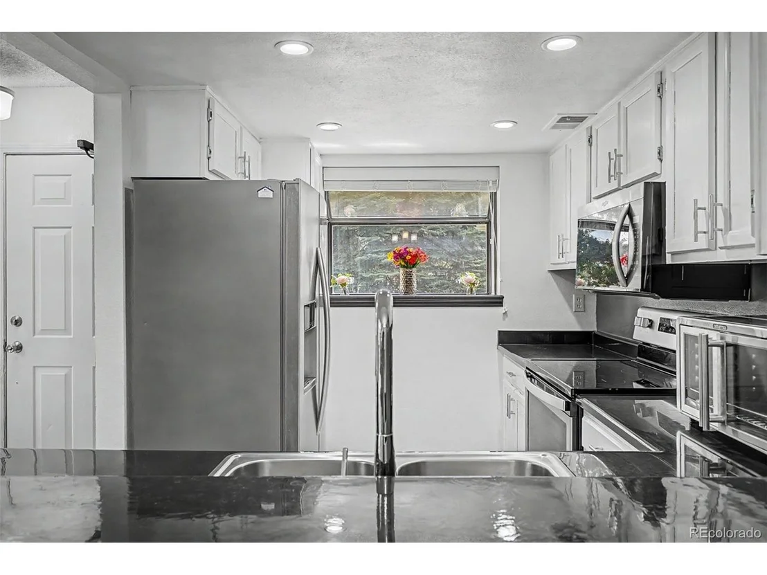 Photo of Unit F at 8790 Allison Dr