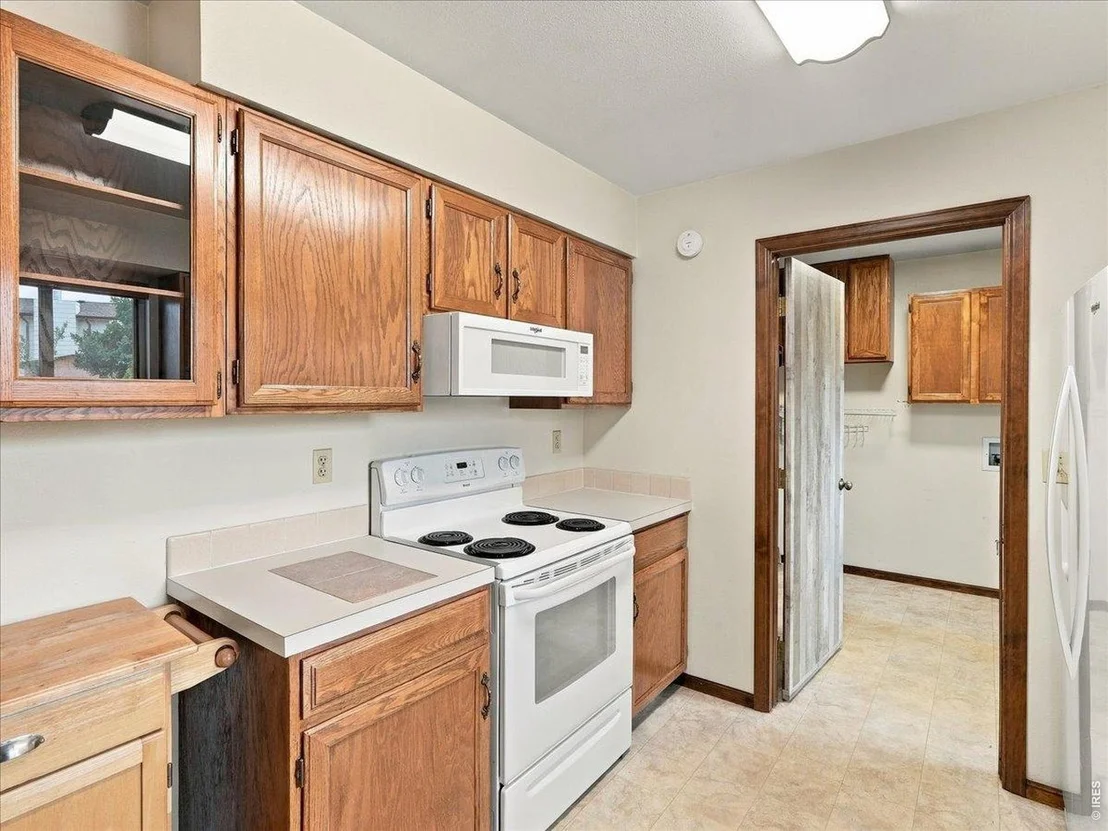 Photo of 2625 Meadowbrook Ln