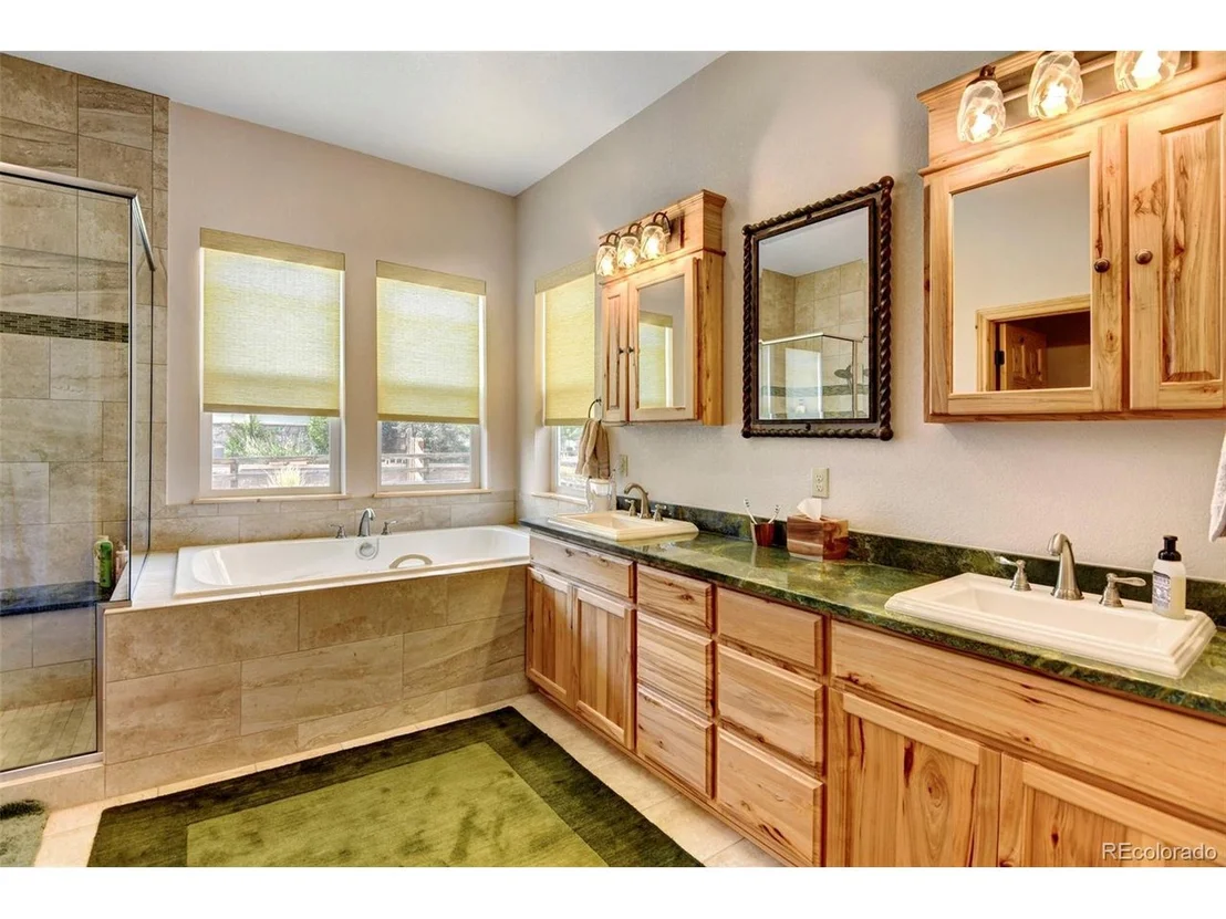 Photo of 13910 W 89th Loop