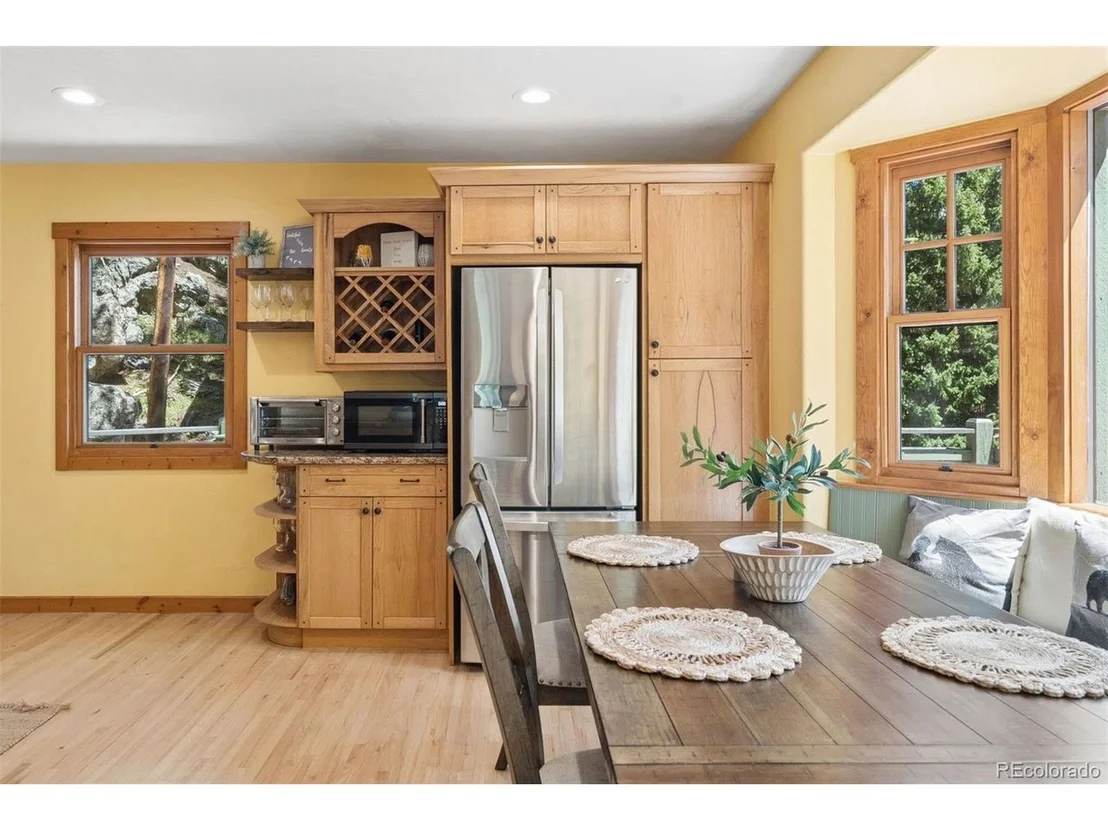 Photo of 4388 Witter Gulch Rd
