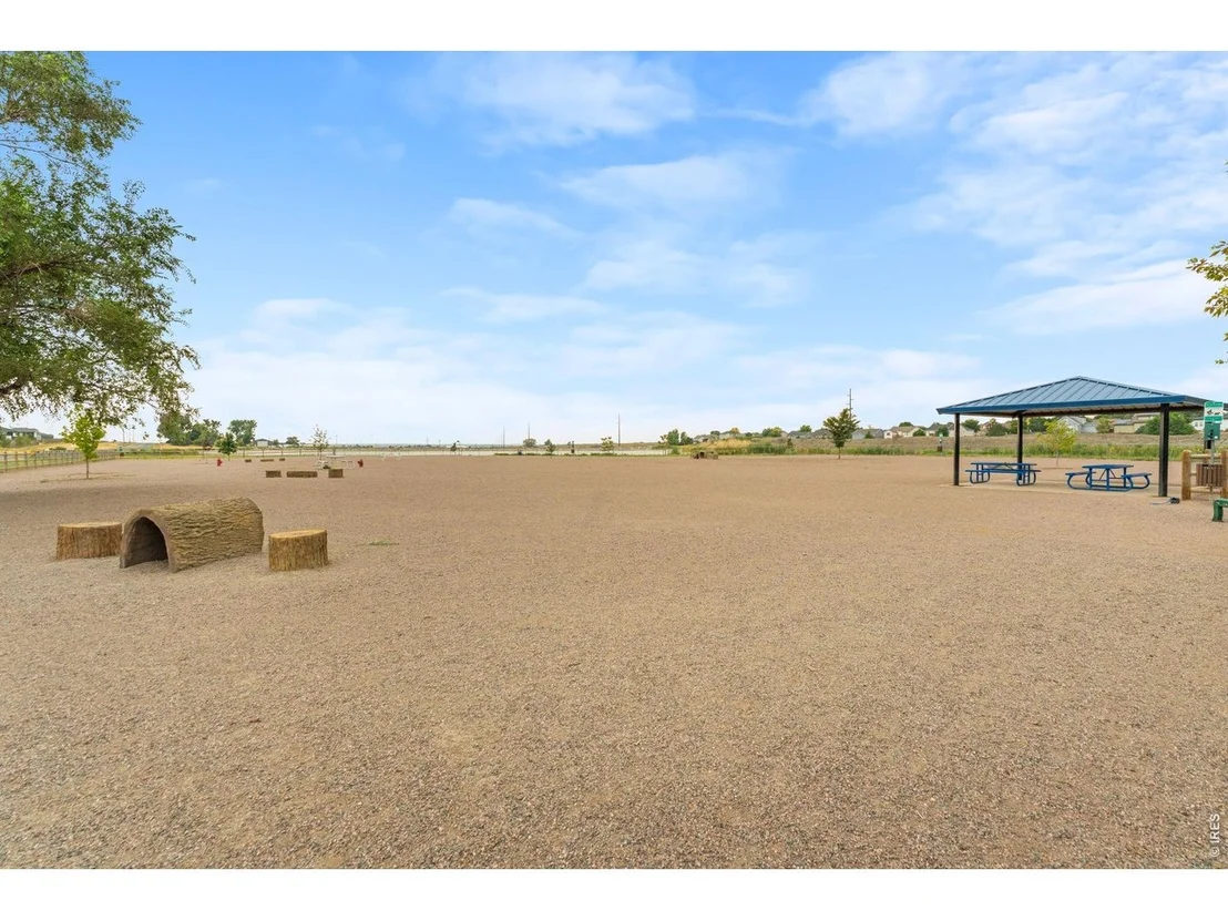 Photo of 711 Lake Emerson Rd