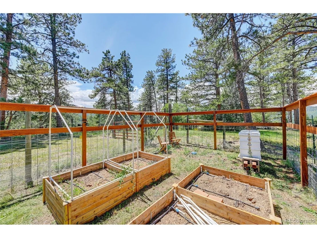 Photo of 28021 Camel Heights Cir