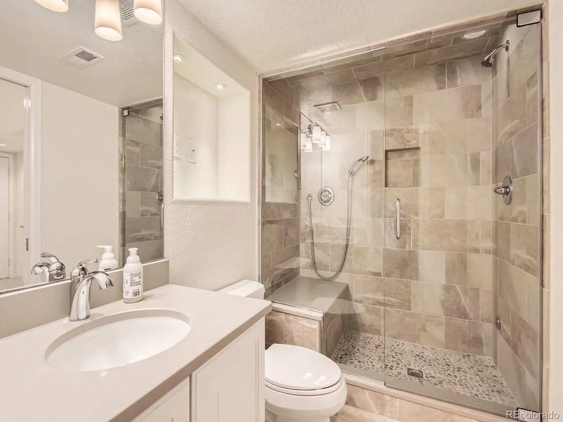 Photo of 10767 Mountshire Cir