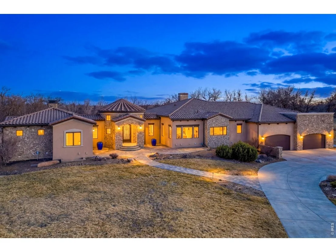 Photo of 2102 Shoreside Dr