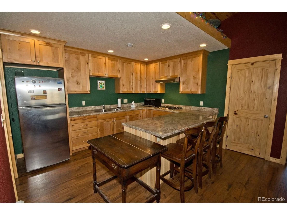Photo of 433 Birch Rd