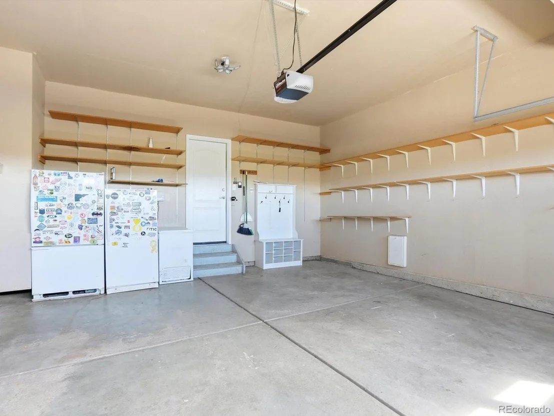 Photo of 10059 Dillon Cir