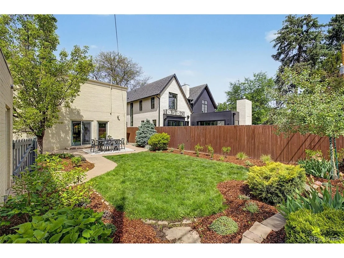 Photo of 500 Glencoe St