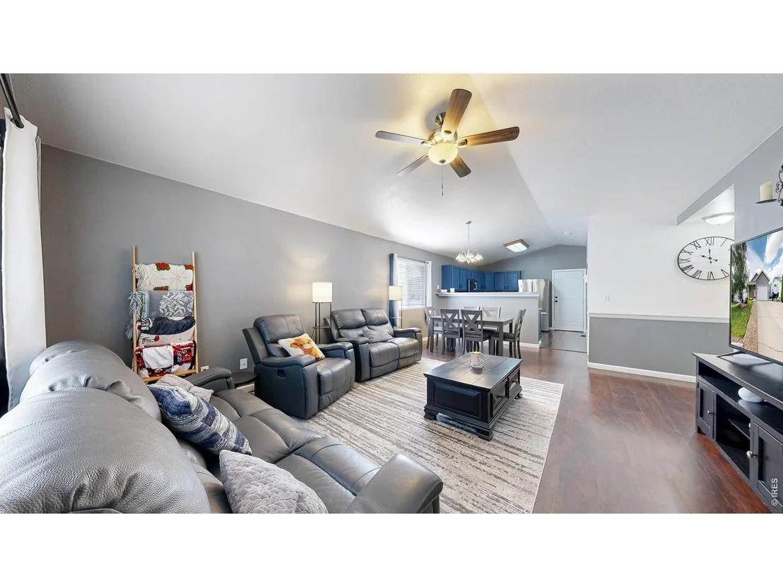 Photo of 2500 Water Front St
