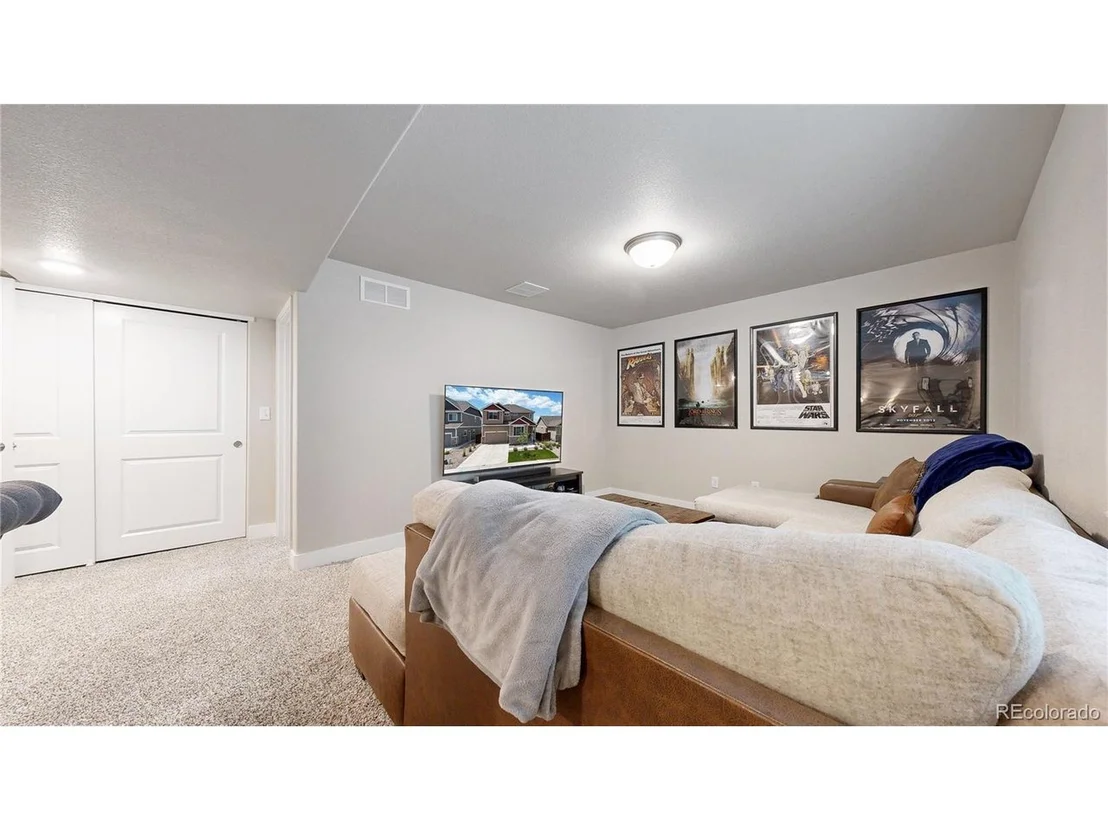 Photo of 2476 Graceful St