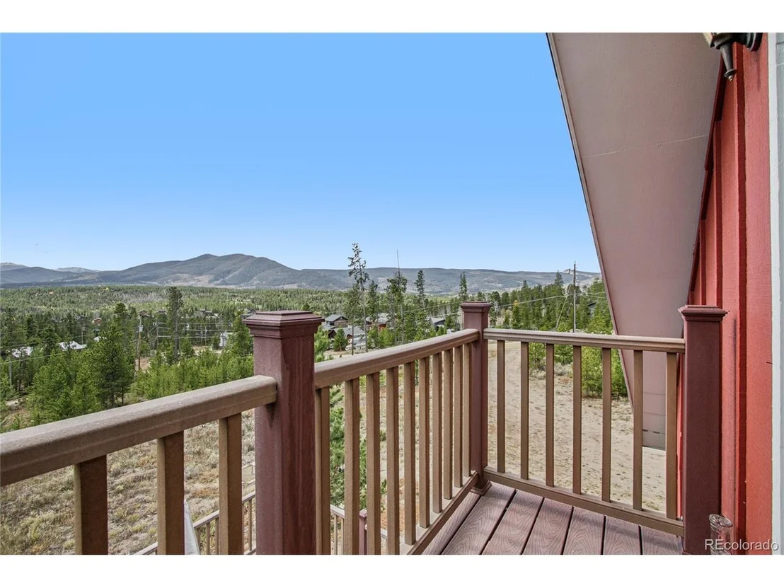 Photo of 22 Lodgepole Ln
