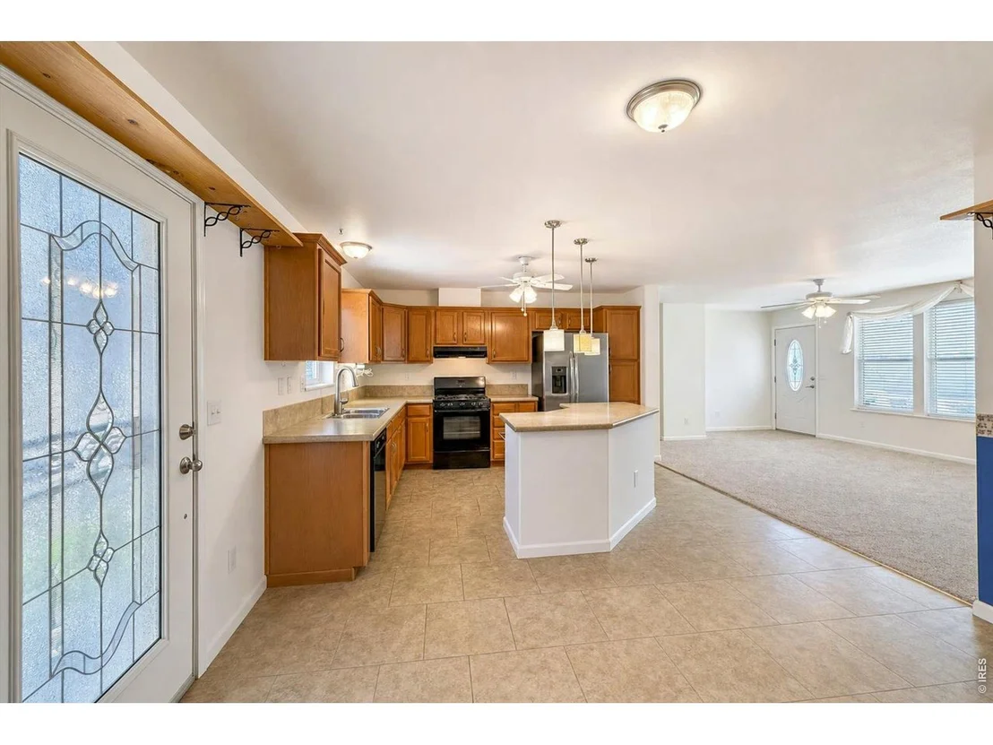 Photo of 7900 Mountain View Dr