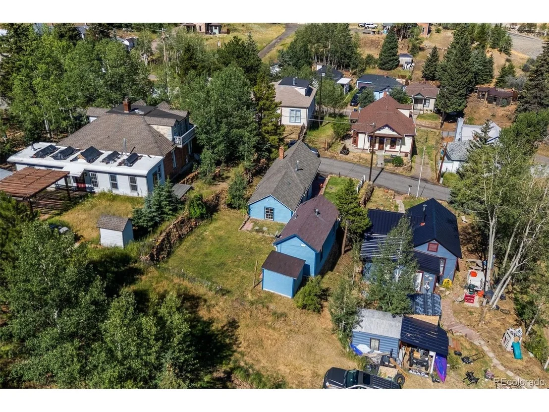 Photo of 350 Spring St