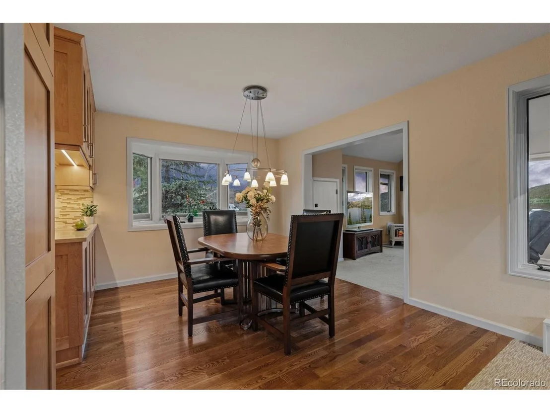 Photo of 830 Jesse Ln