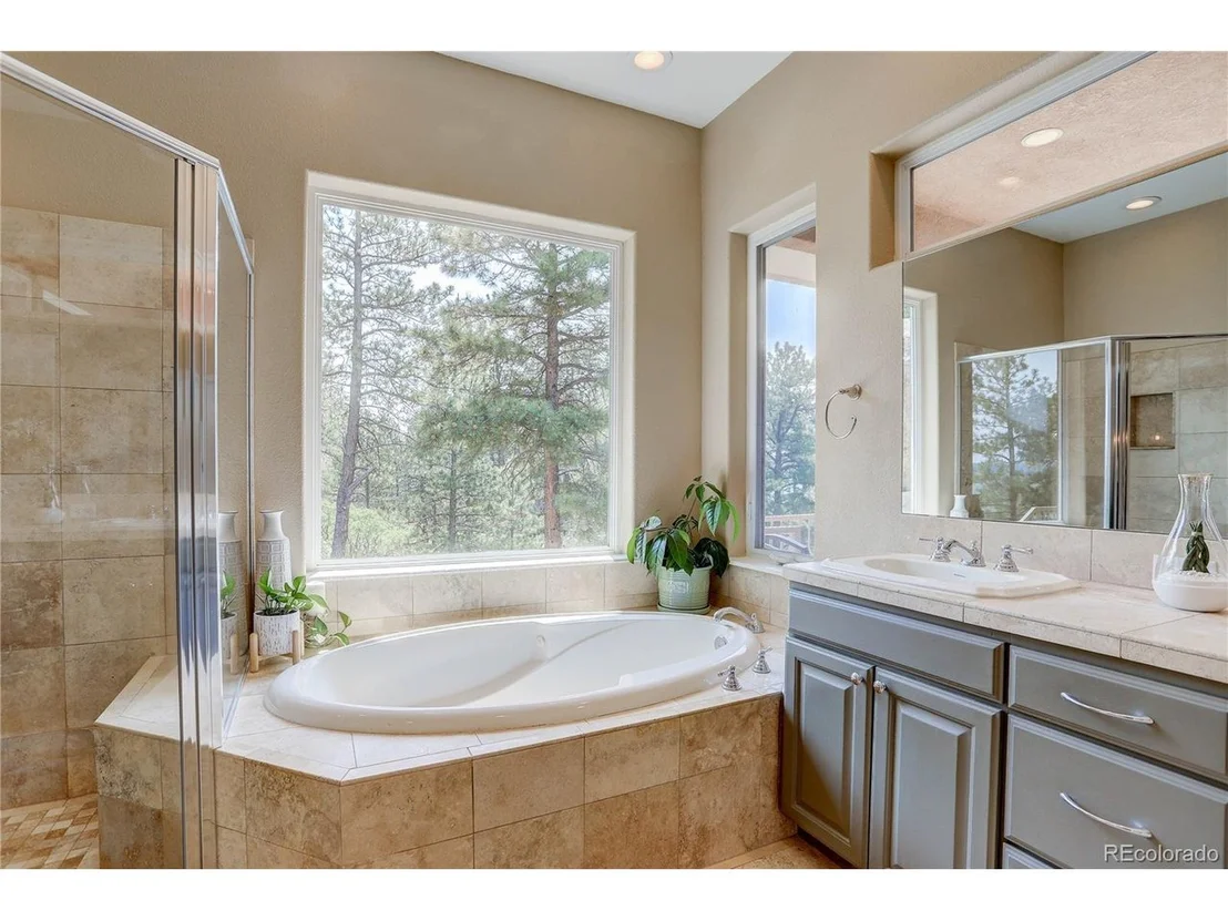 Photo of 745 Spruce Rd