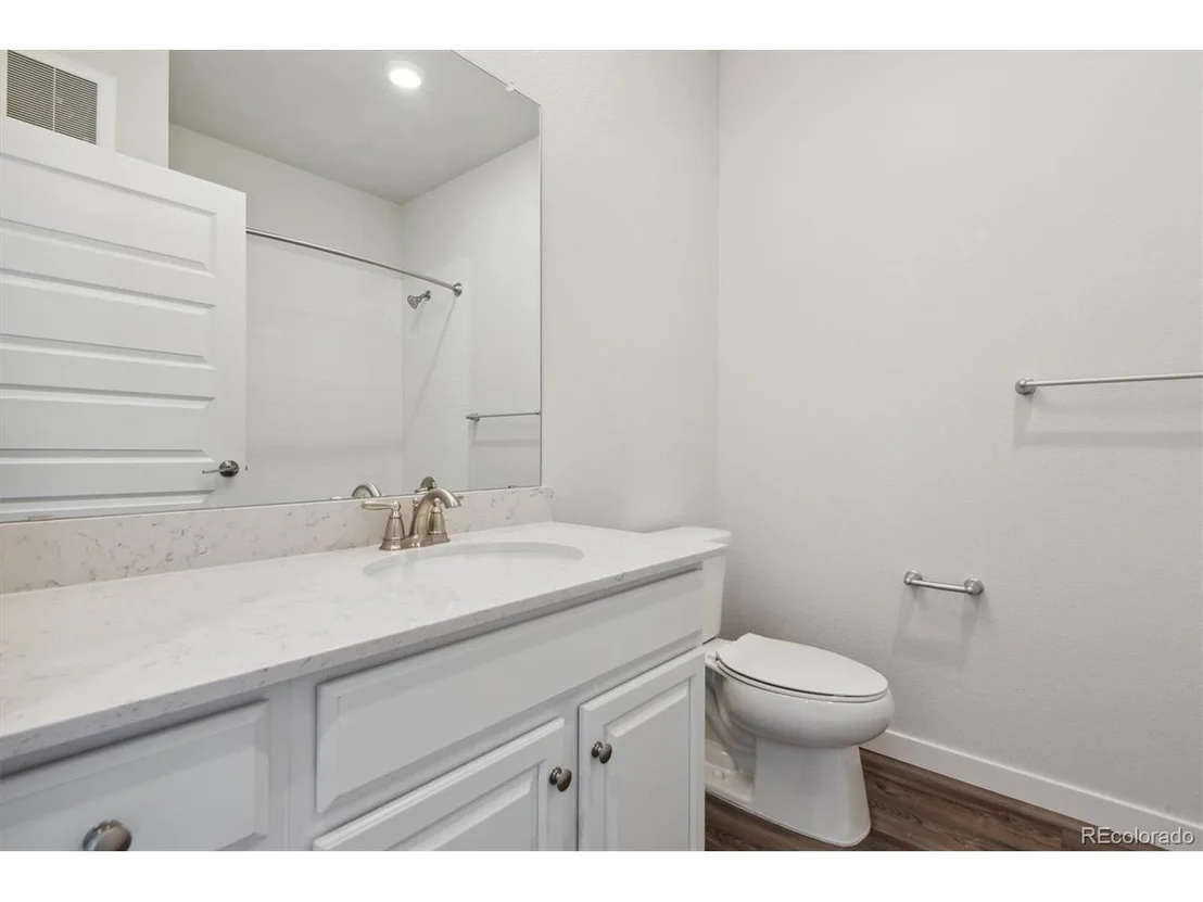 Photo of Unit 1309 at 487 Interlocken Blvd