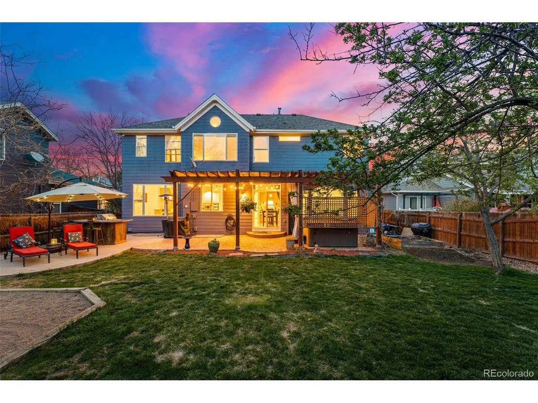 Photo of 321 Driftwood Cir