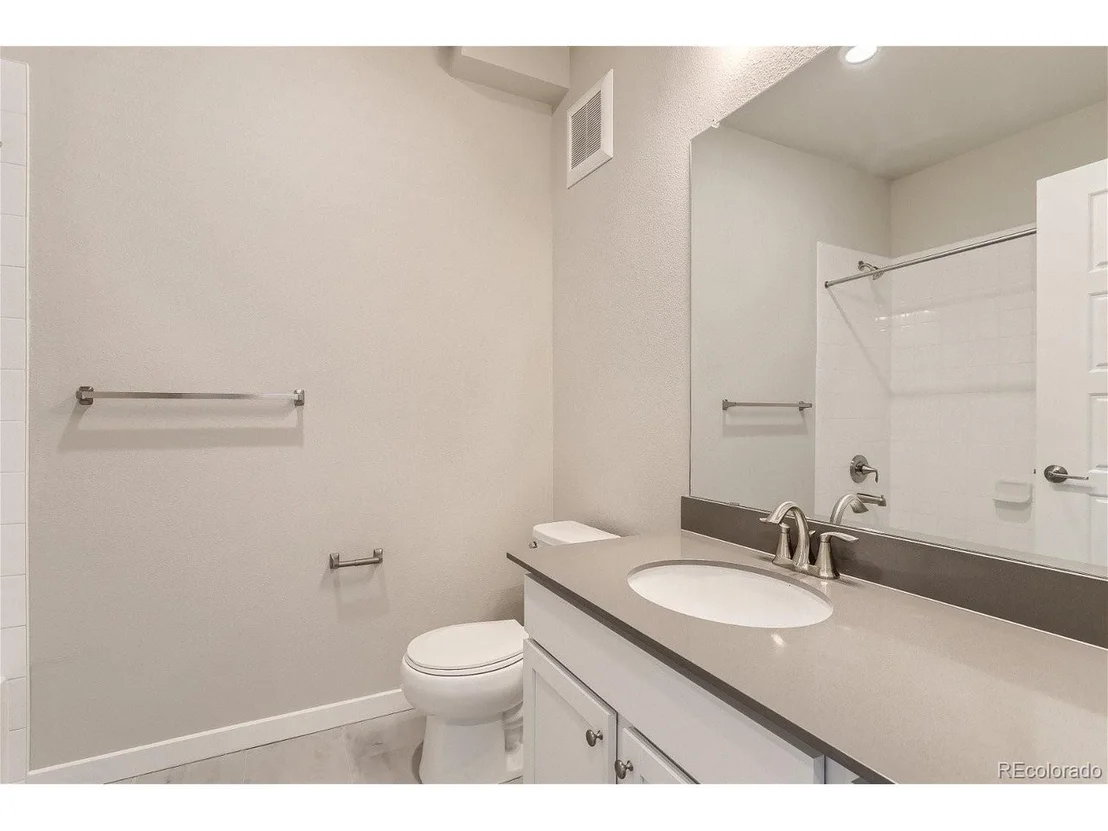 Photo of Unit 1209 at 487 Interlocken Blvd