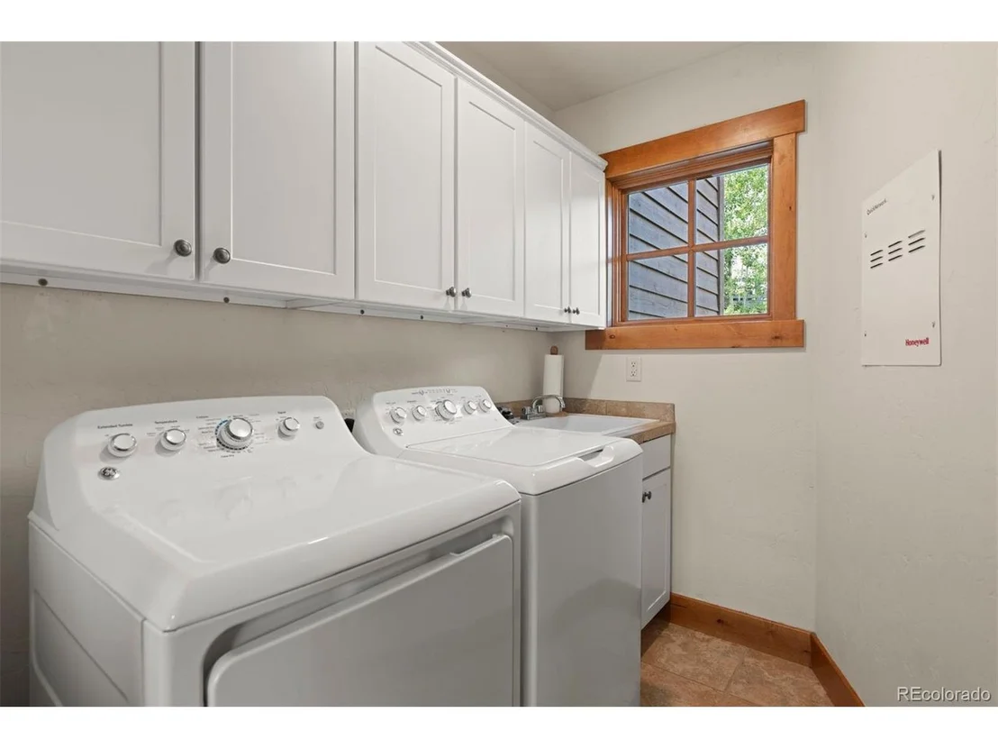Photo of 131 Talon Cir