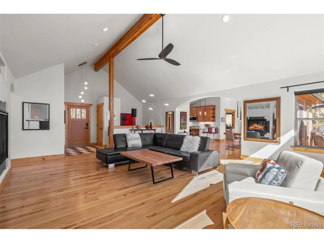 Photo of 4398 Independence Trl