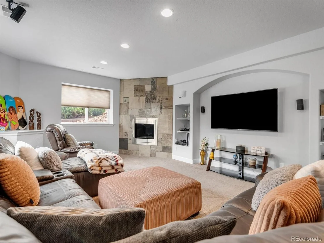 Photo of 2709 Gray Wolf Loop