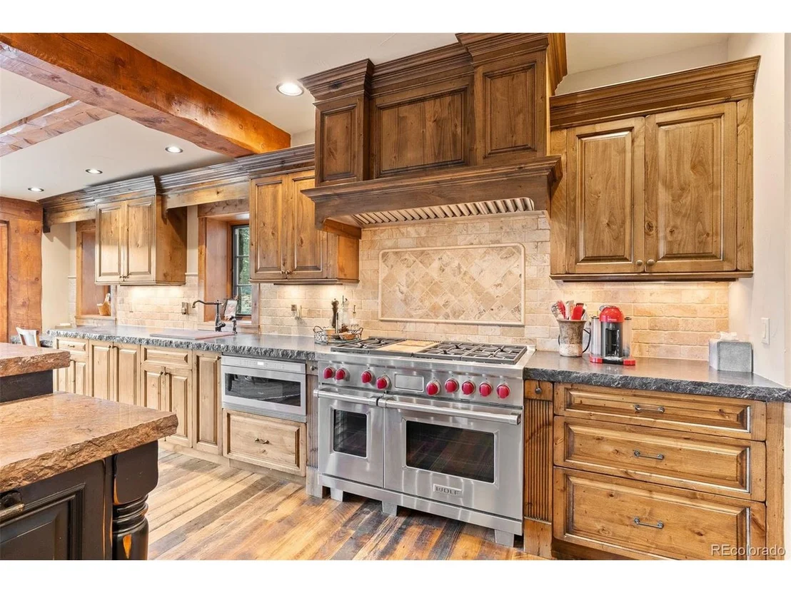 Photo of 2929 Highlands View Rd