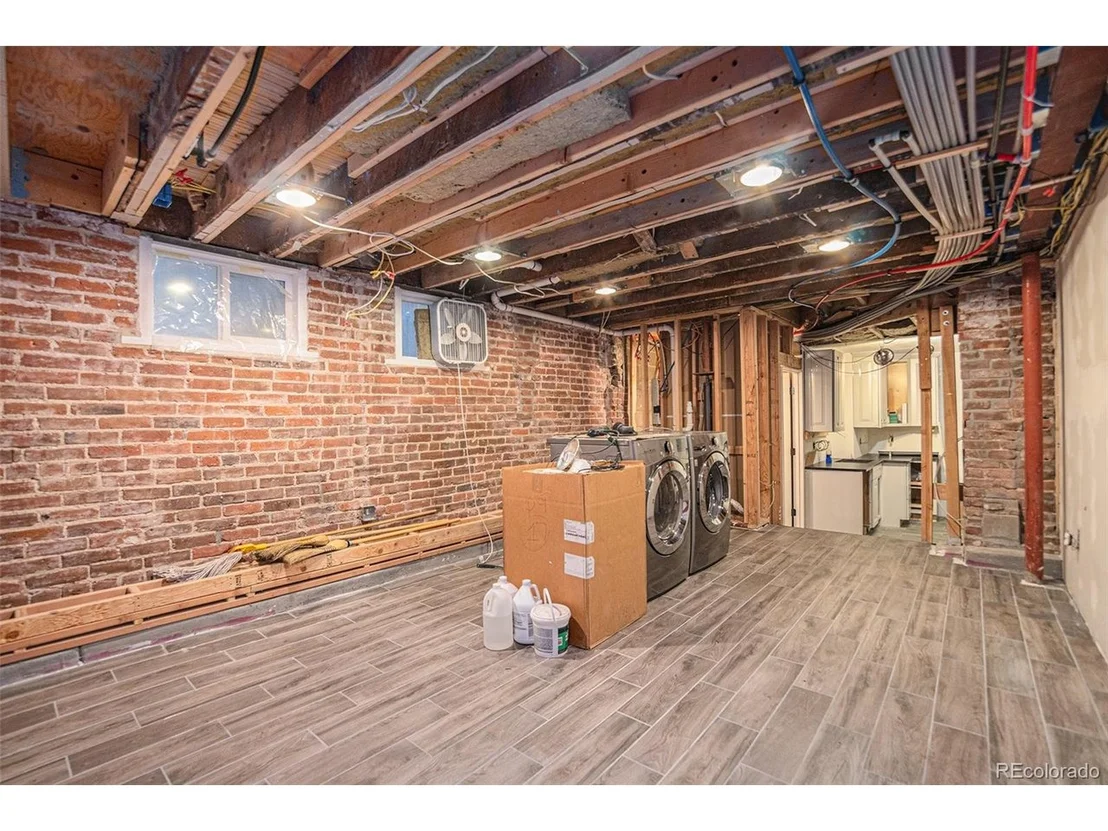 Photo of 910 Clarkson St