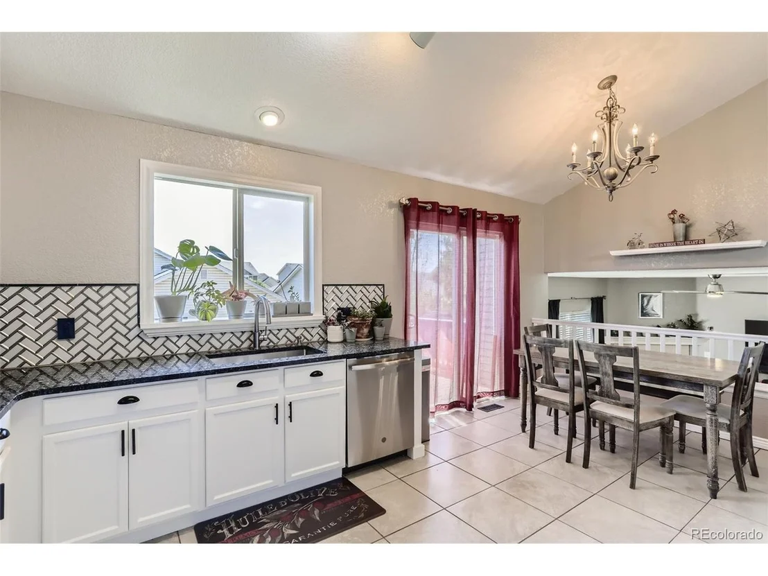 Photo of 4282 Clover Ln
