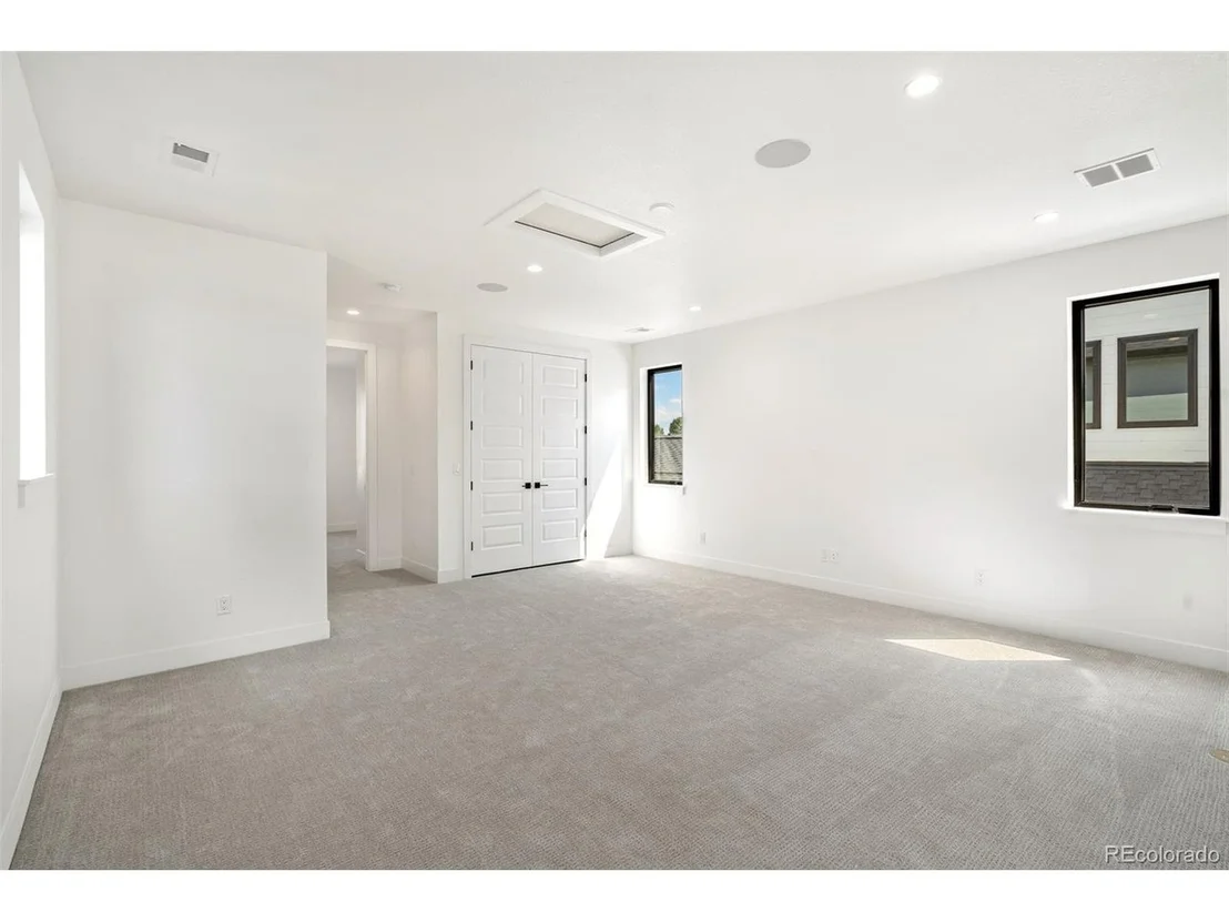 Photo of 1771 Barefoot Dr
