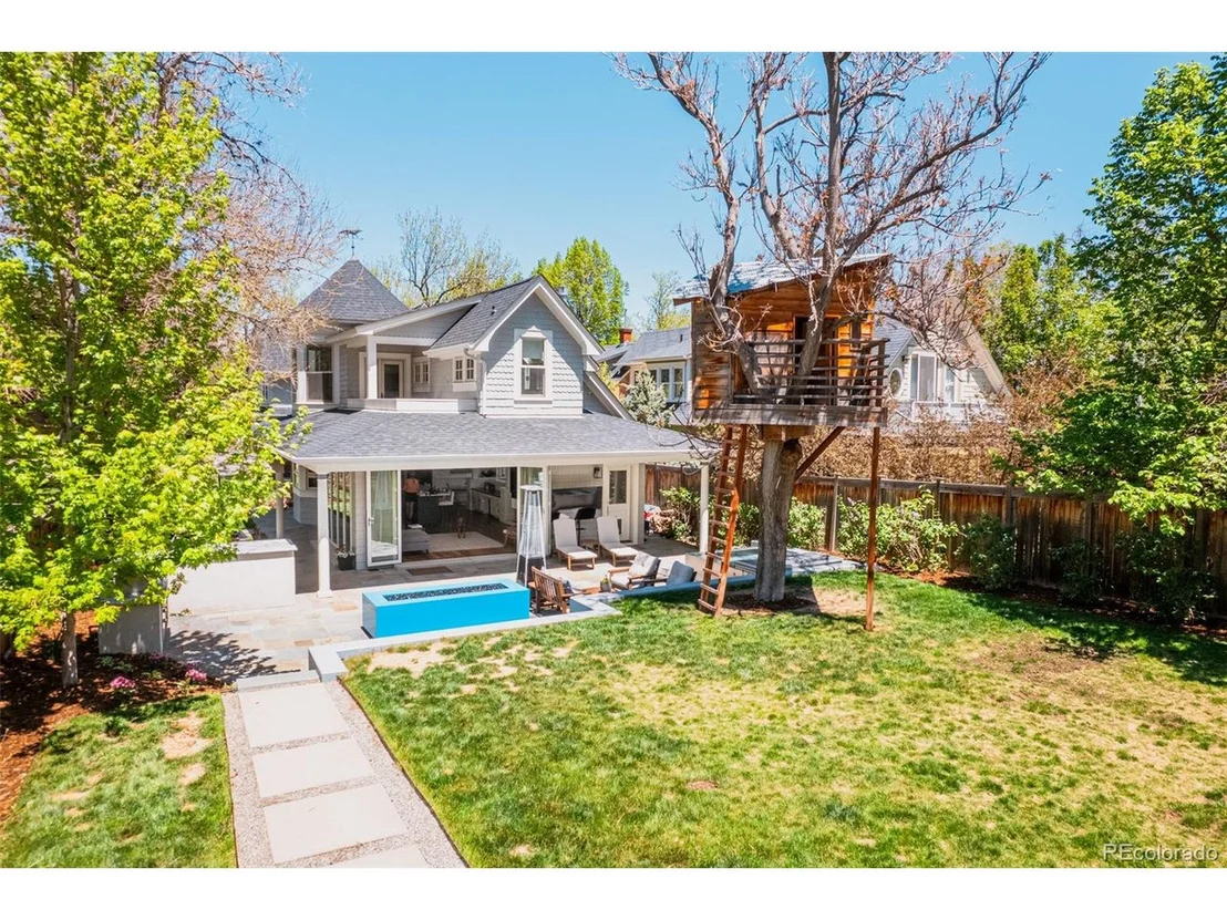 Photo of 504 Marine St
