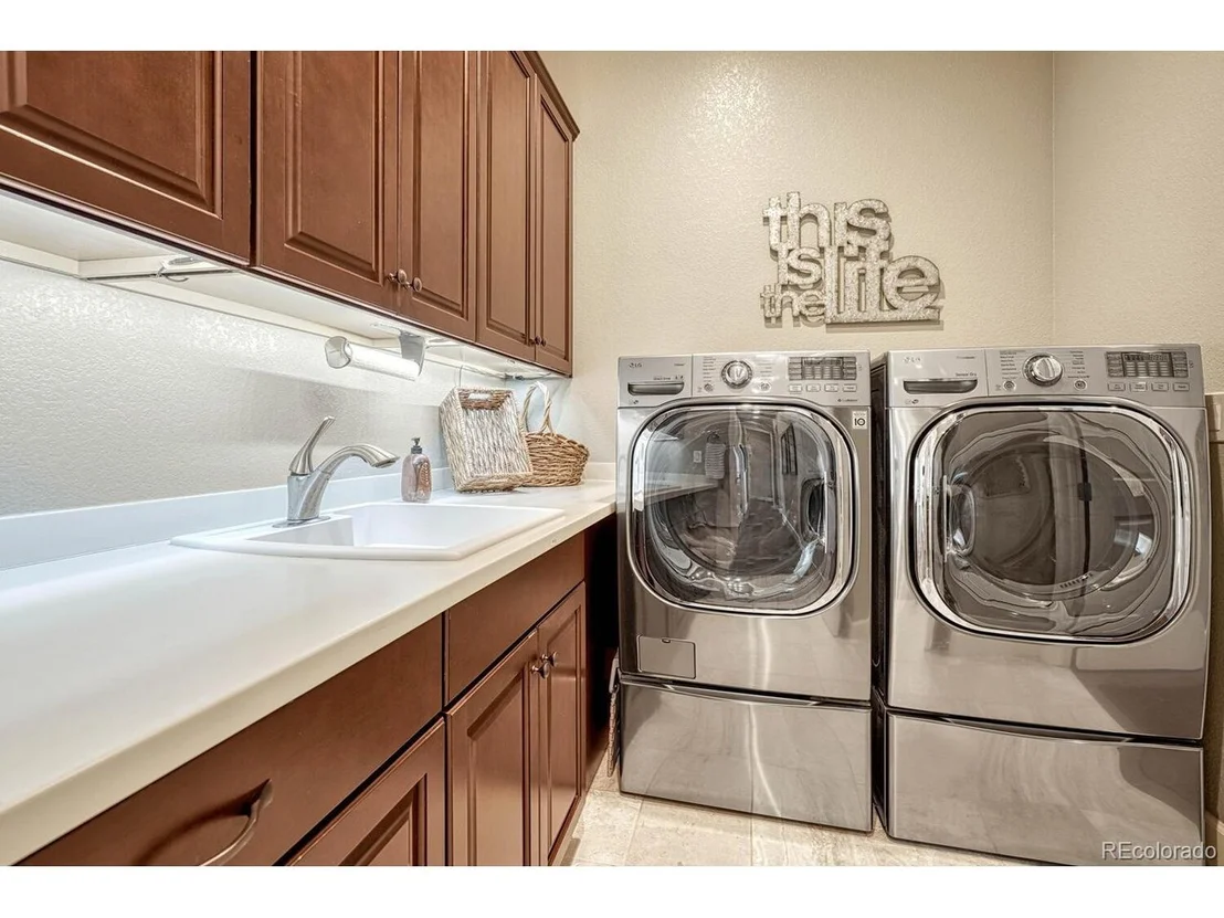 Photo of 416 Galaxy Dr