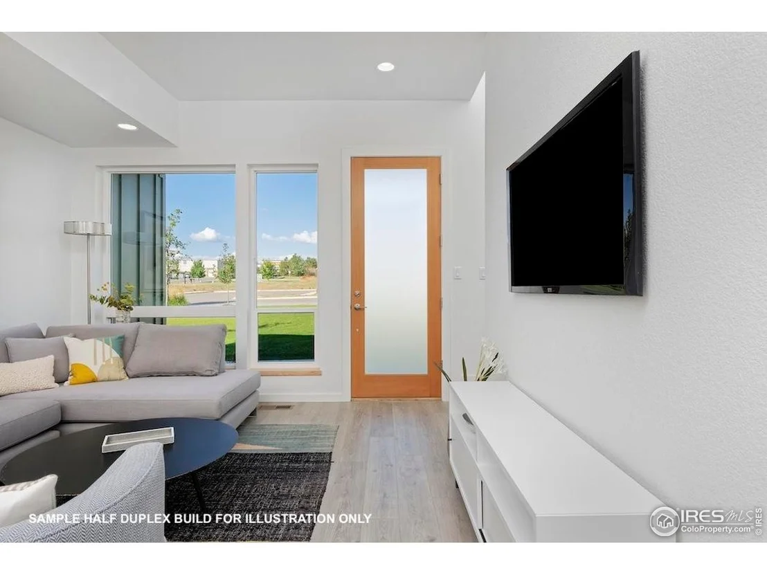 Photo of 444 Levi Ln
