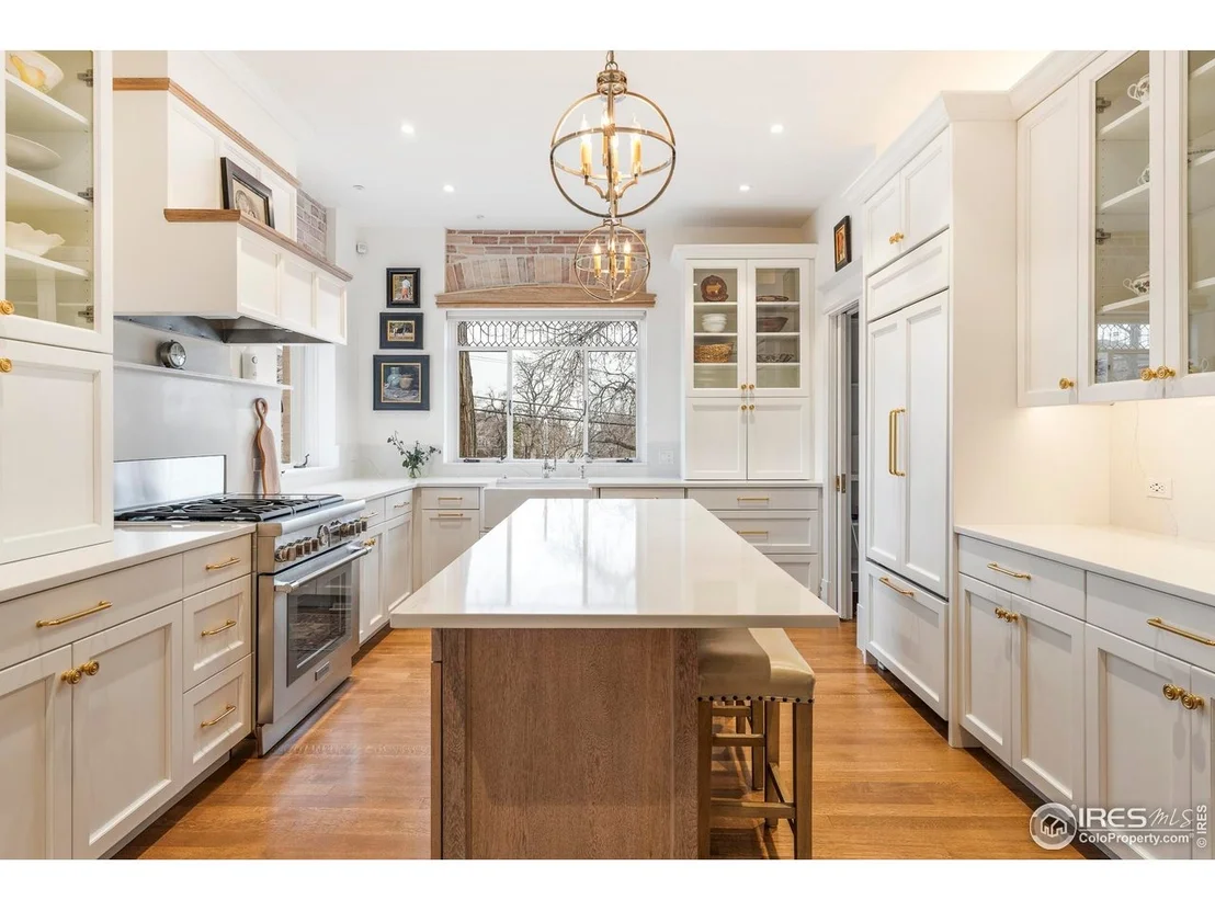 Photo of 745 Highland Ave