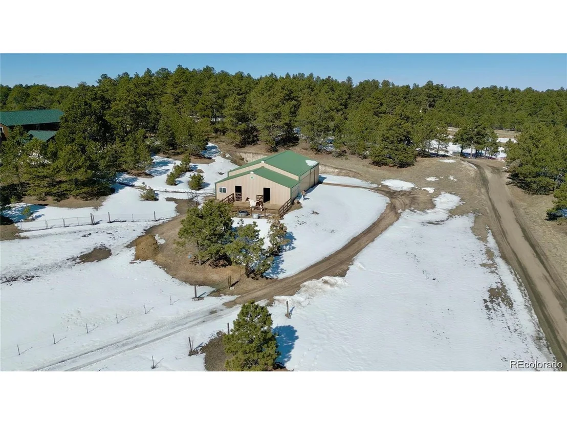 Photo of 12410 Northcliff Rd