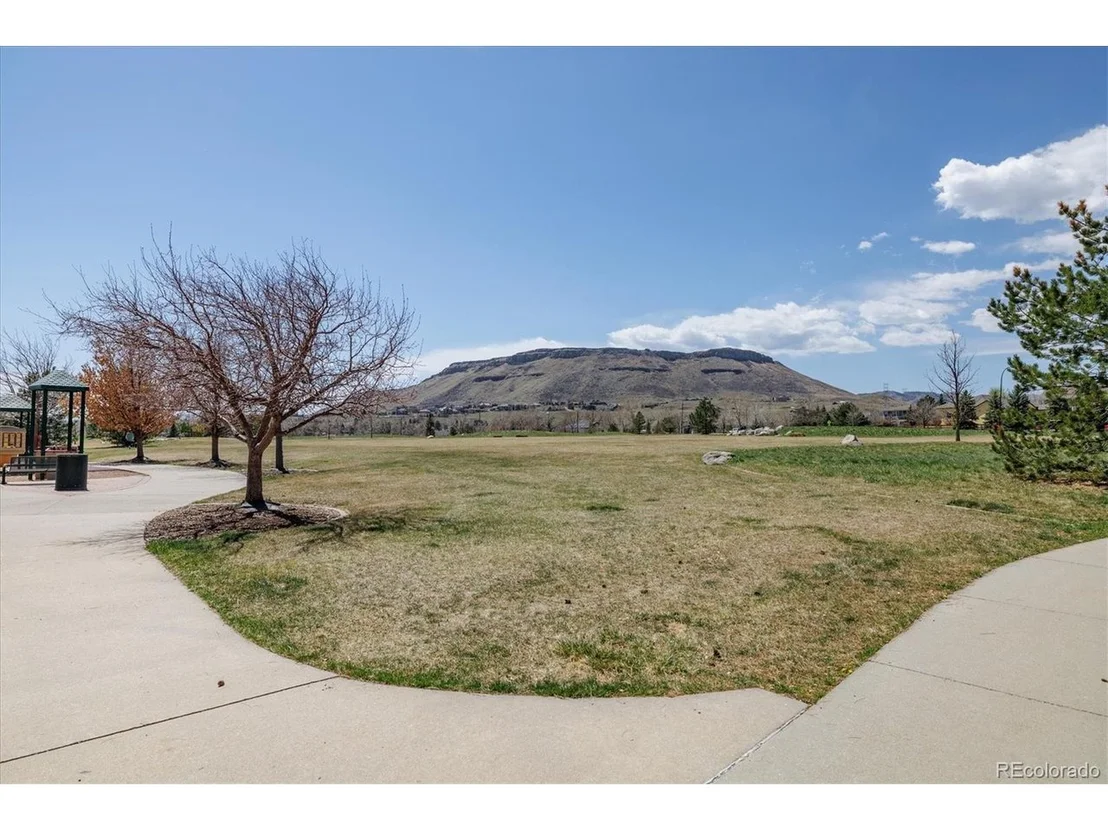 Photo of 6034 Rogers Cir