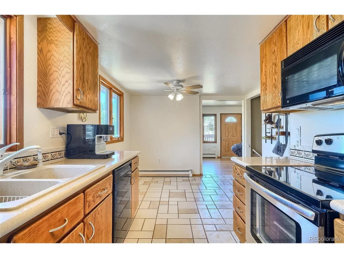 Photo of 10387 Horizon View Dr