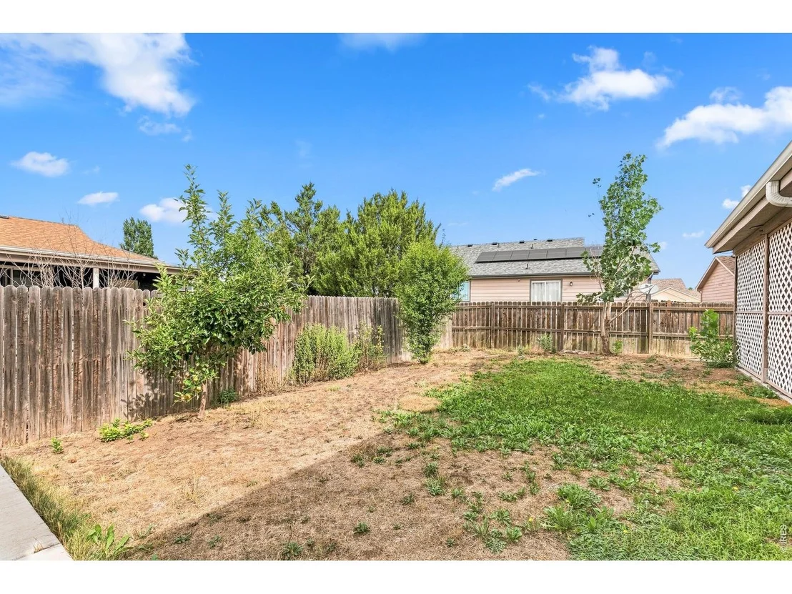 Photo of 3905 Dove Ln