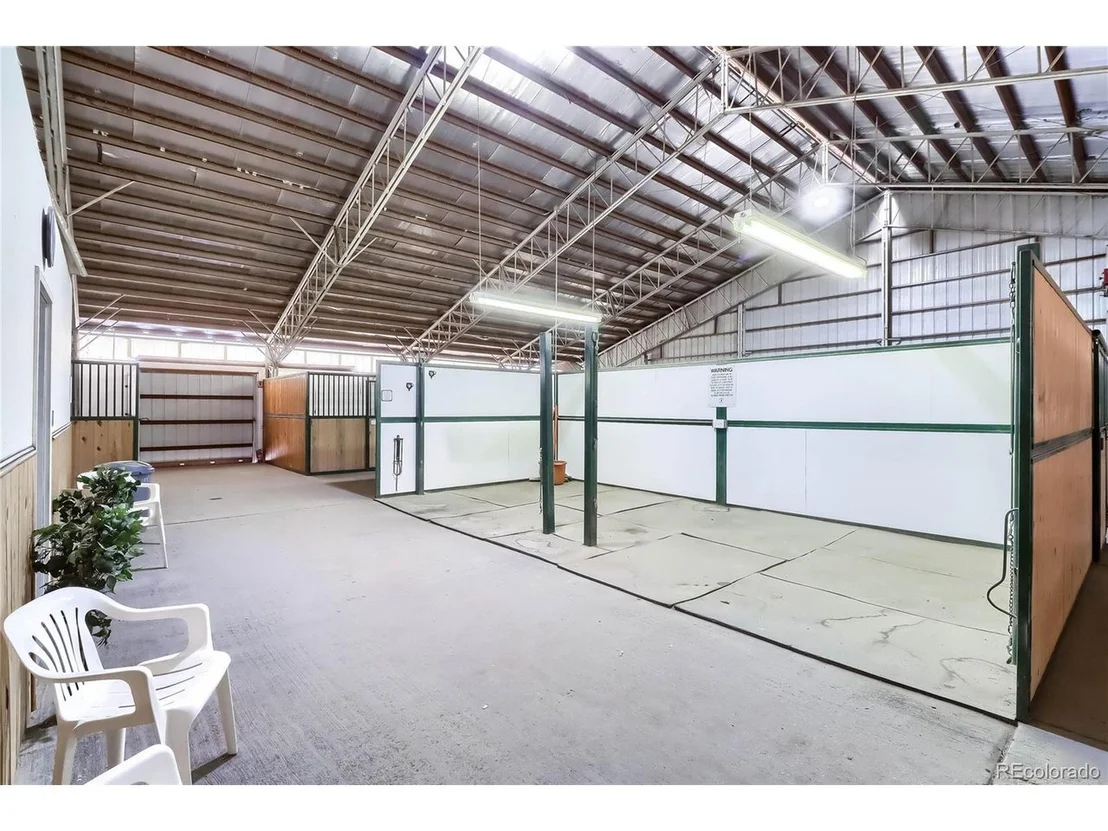 Photo of 40273 County Road 13