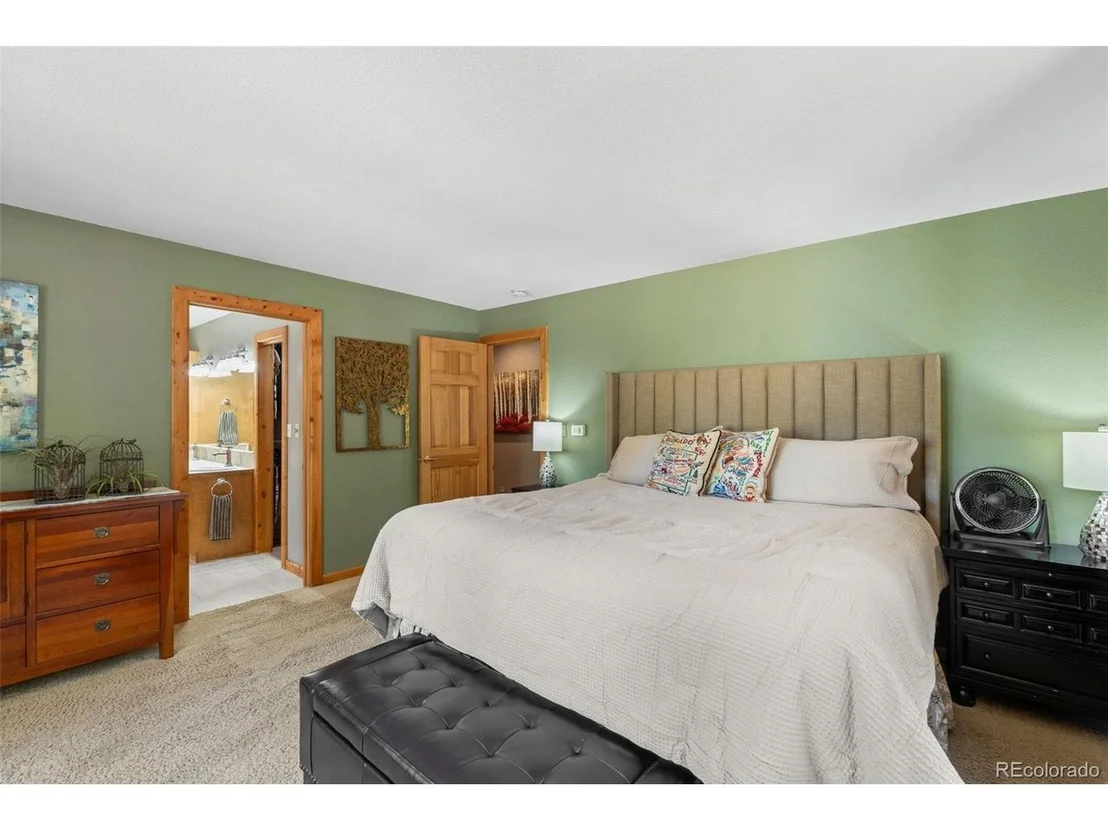 Photo of 23550 Pleasant Park Rd