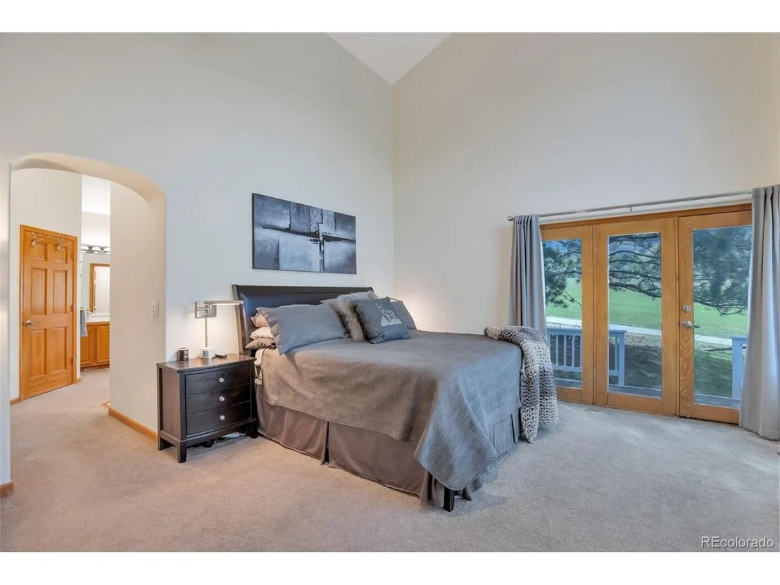 Photo of 5203 Golf Course Dr