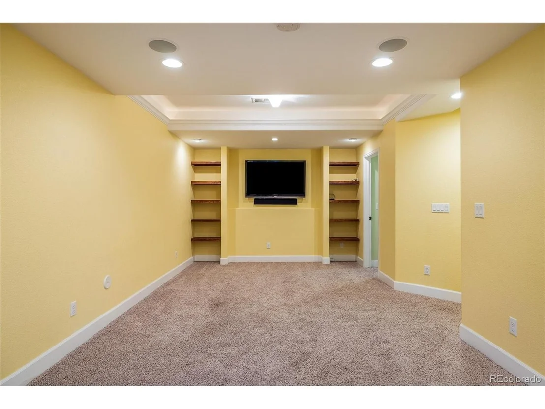 Photo of 4939 Silver Feather Cir
