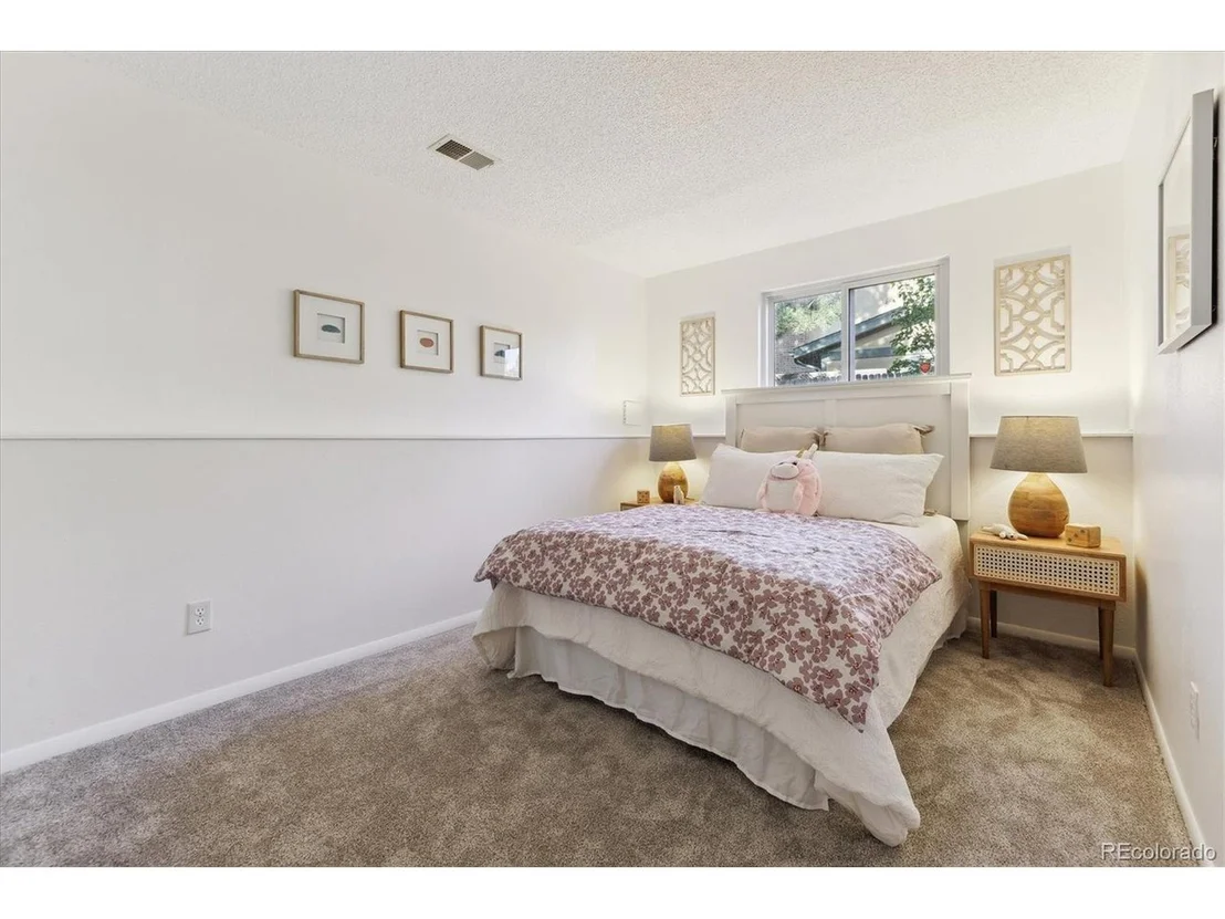 Photo of 8650 W 78th Pl