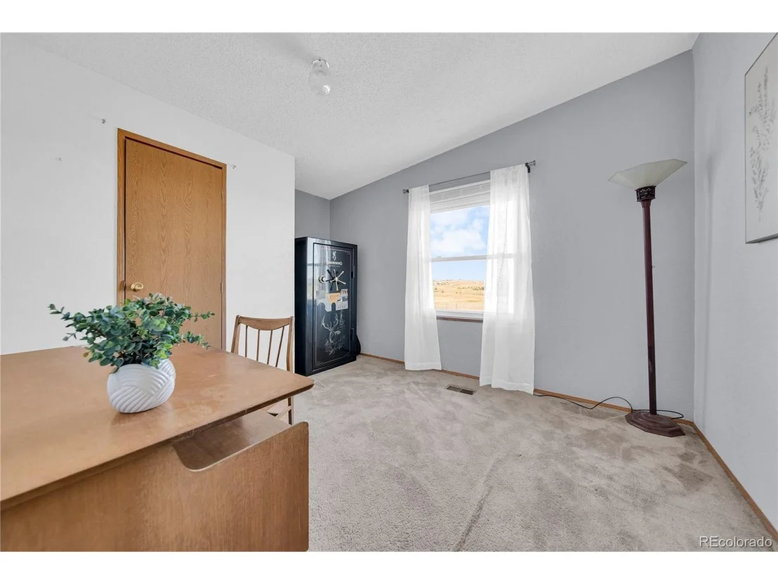 Photo of 15960 Homecrest Cir