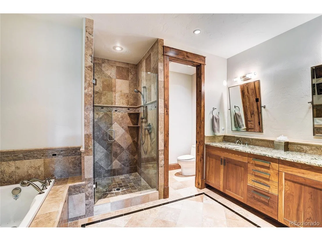 Photo of 805 Highfield Trl