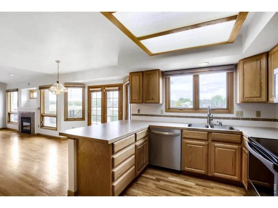 Photo of 557 Trailwood Cir