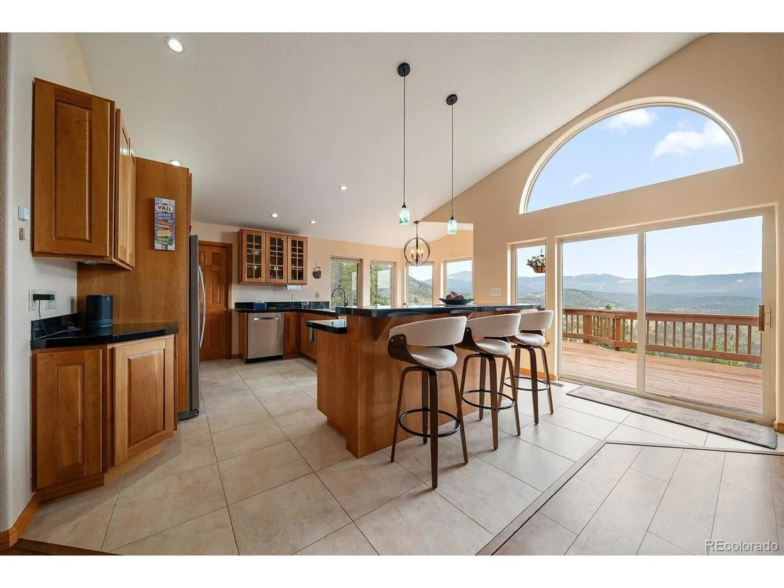 Photo of 90 Hilltop Dr