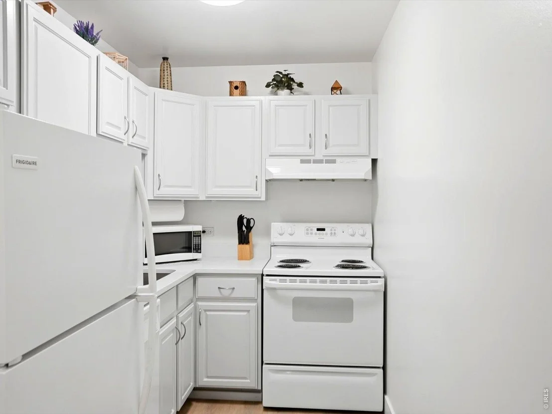 Photo of Unit 209 at 830 20th St