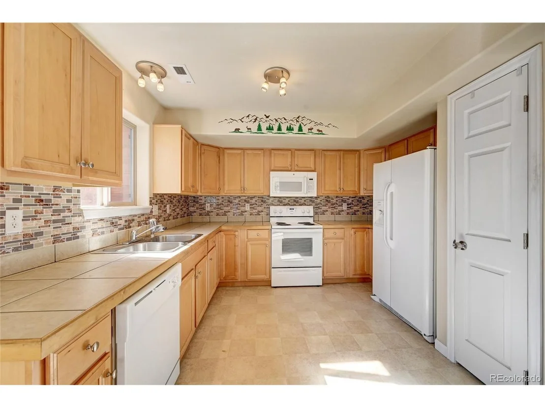 Photo of Unit A at 303 Virginia Rd