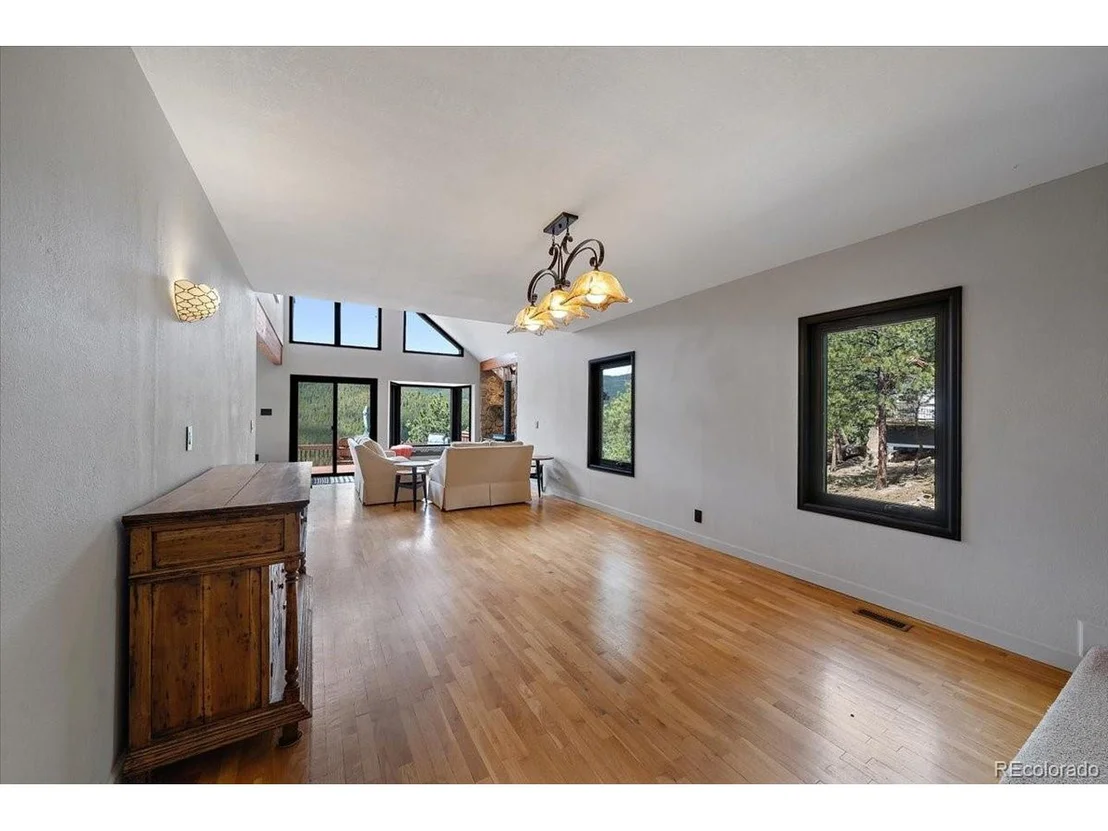 Photo of 32482 Lodgepole Dr